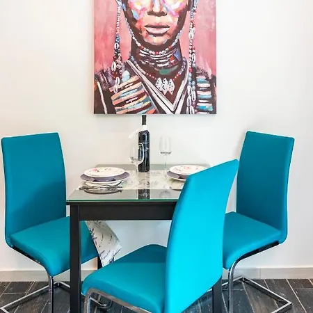 Free Parking Marli 5 -